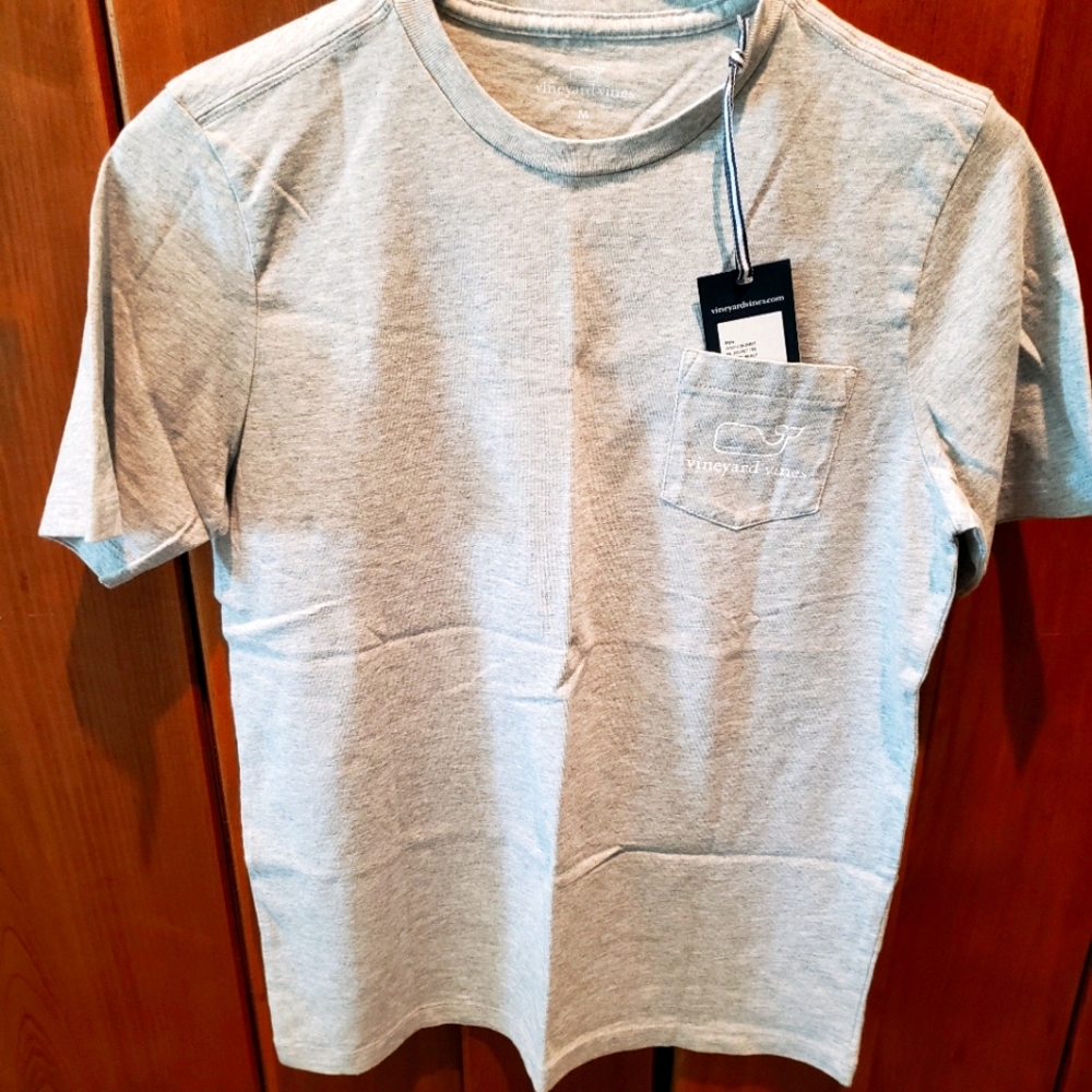 NWT - Youth M Vineyard Vines Grey Whale T-Shirt